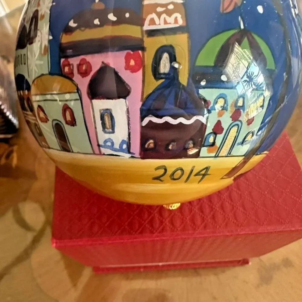 Pier 1 2014 Le Bien Bethlehem Wise Men Scene Reverse Painted Glass Ornament